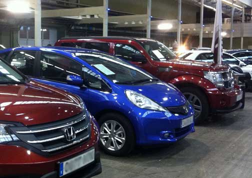 fila de coches.